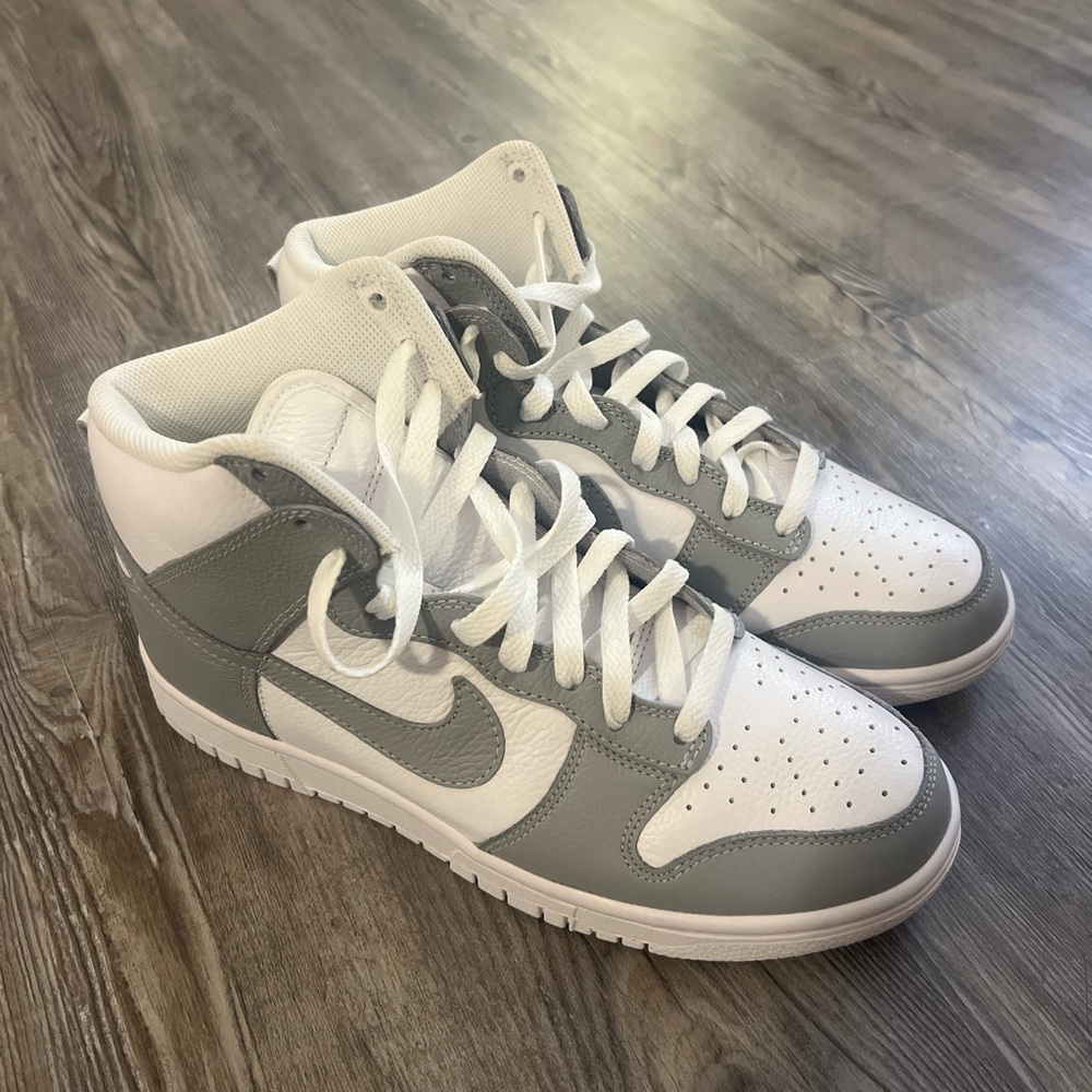 Nike Gray Hightop Dunks